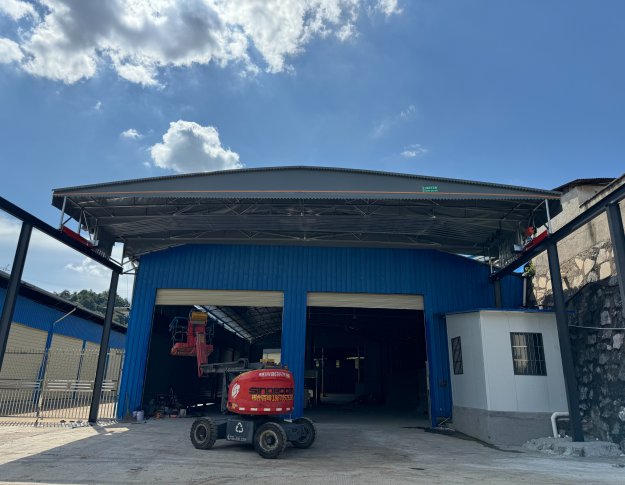 平武電動(dòng)雨棚